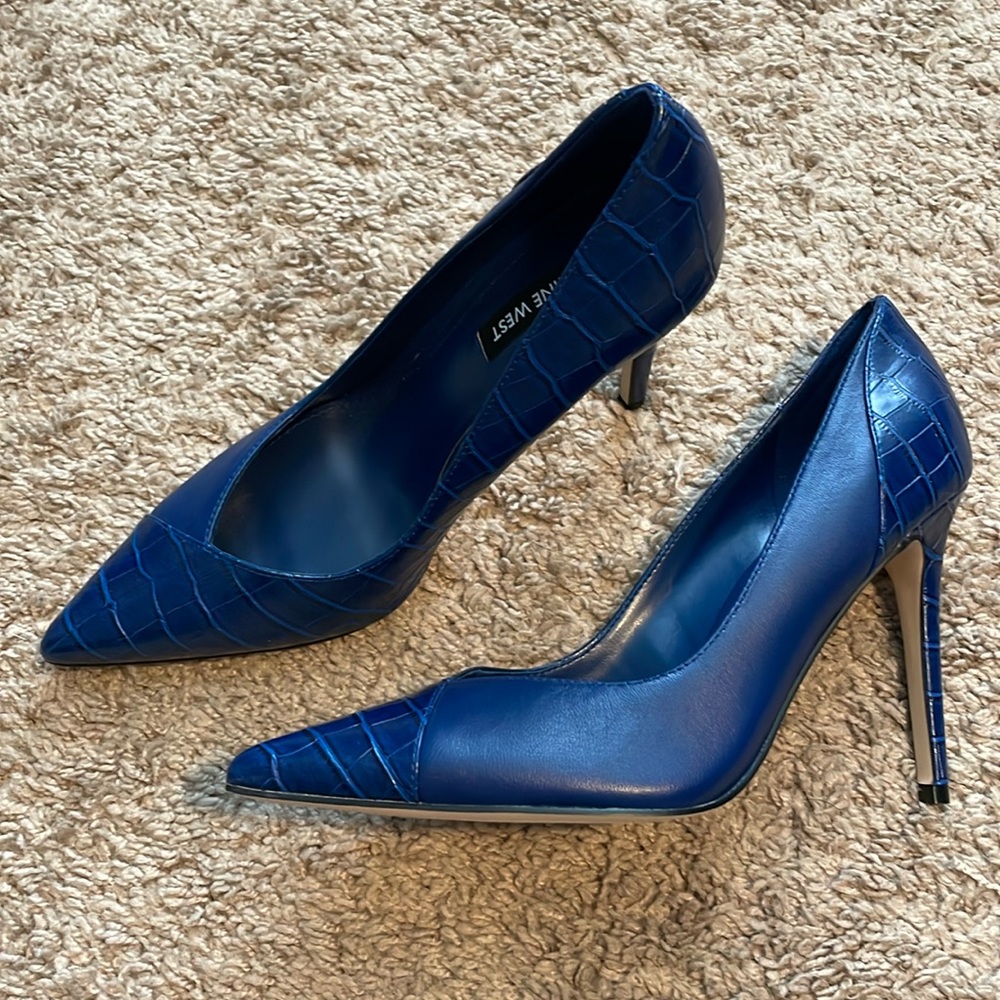 Fresh Pointy Toe Pumps
